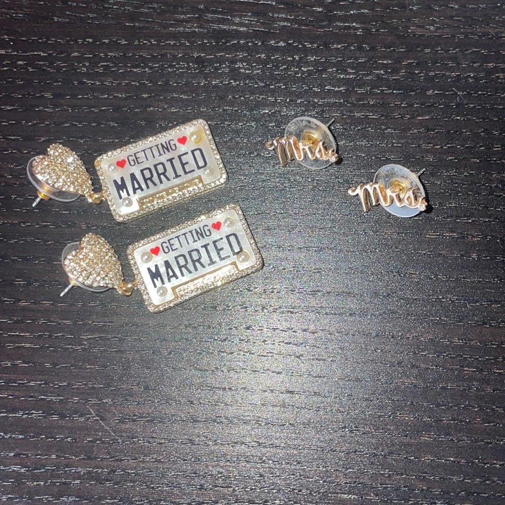 Wedding earrings